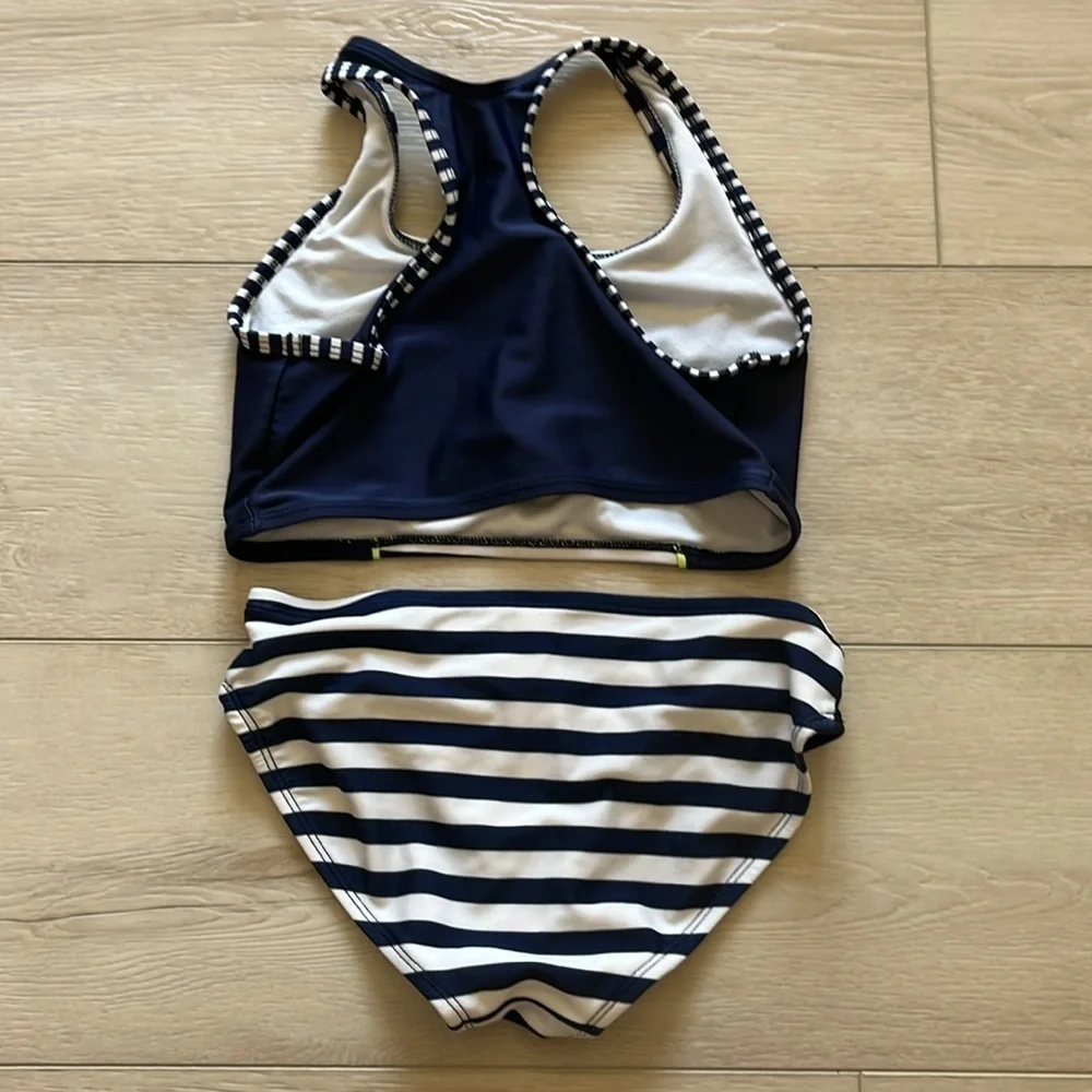 TARGET :: SWIMWEAR